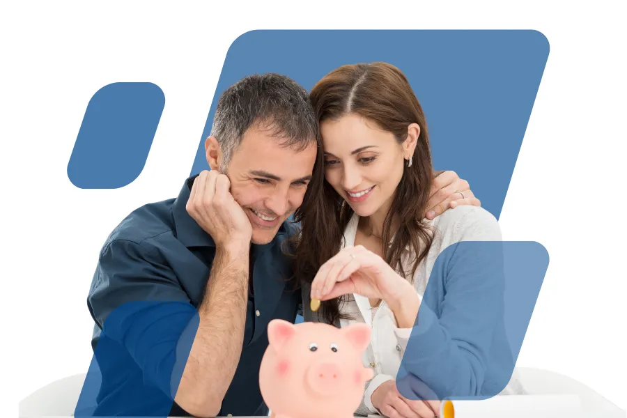 Casal feliz com um mealheiro, representado poupança